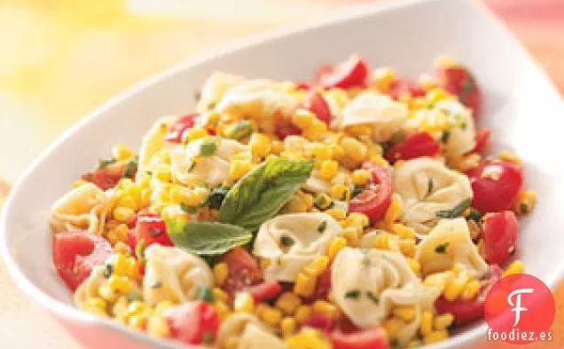 Tortellini de Queso con Tomate y Maíz