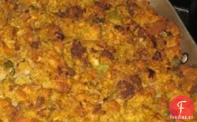 Relleno De Pan De Maíz Con Salchicha