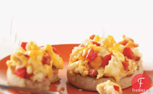 Muffins de Pimiento Asado, Tocino y Huevo