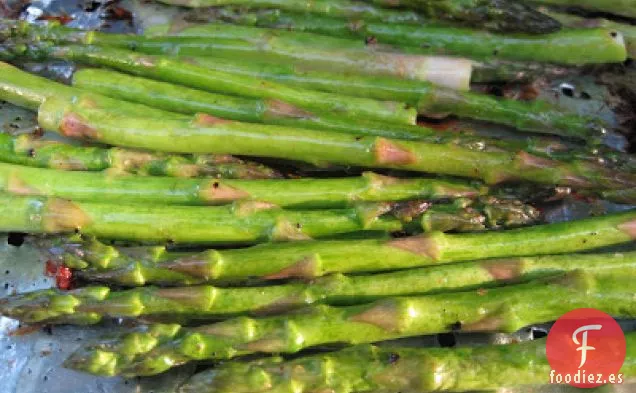 Espárragos con ajo y limón