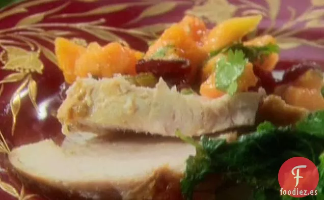 Pavo Asado con Salsa de Papaya y Arándanos Rojos