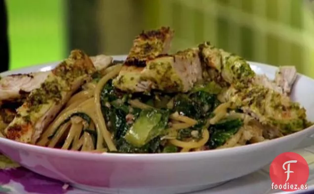 Pollo a la Parrilla con Pesto de Rúcula