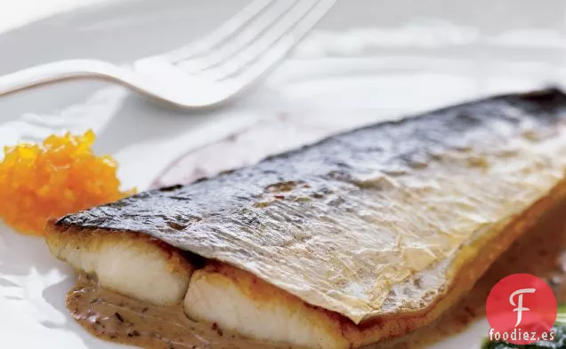 Caballa Española con Tres Salsas