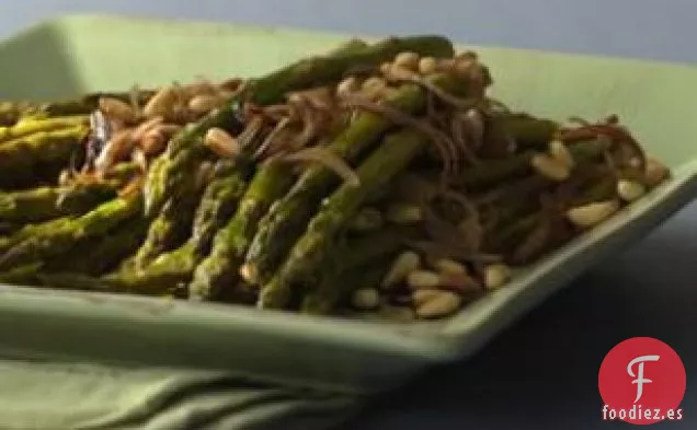Espárragos Asados Con Piñones