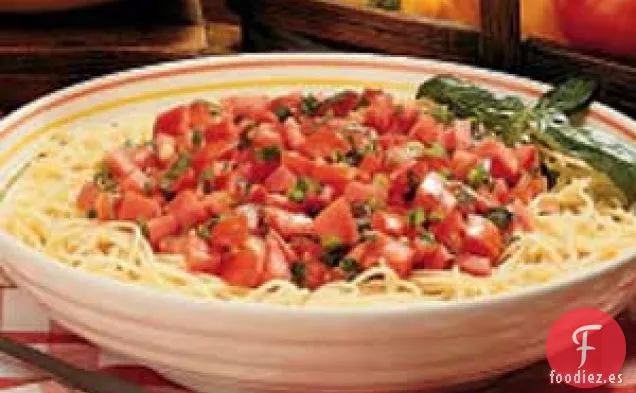 Salsa de Tomate con Hierbas Sin Cocinar