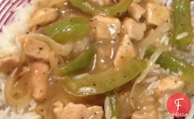 Pollo y Salsa de Limón y Pimienta