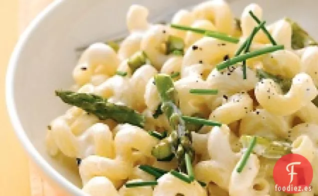 Pasta Con Queso De Cabra Y Espárragos Asados