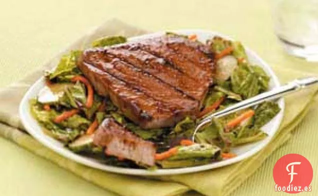 Atún con Frambuesa y Chile sobre Verduras