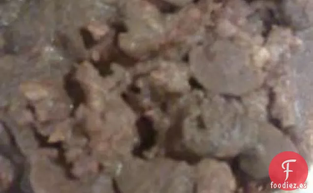 Salchicha Ahumada en Salsa de Vino de Champiñones