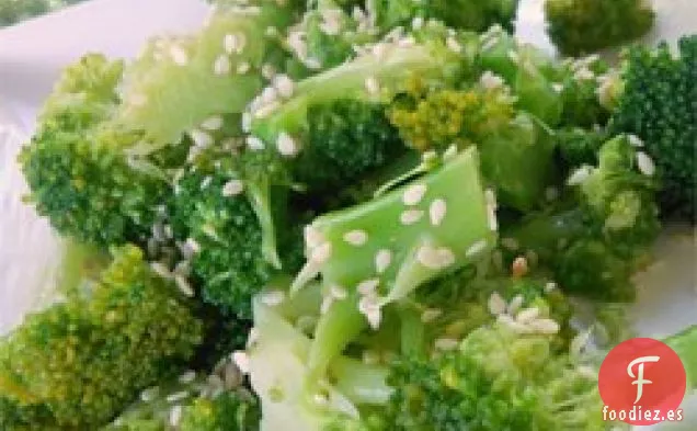 Ensalada de Brócoli al Estilo Chino