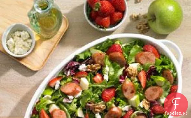 Ensalada de Salchicha de Pollo con Manzana y Fresa Johnsonville