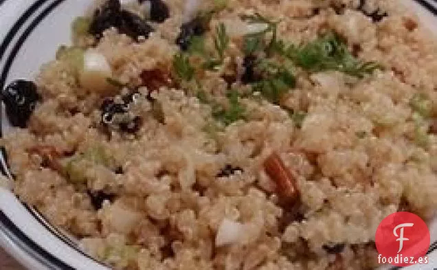 Ensalada de Quinoa con Frutos Secos y Nueces