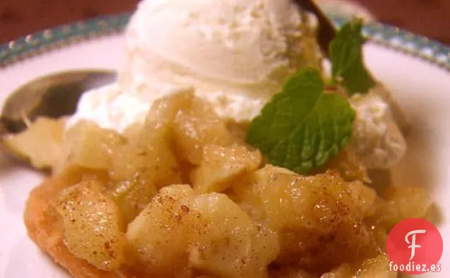 Barras de Manzana y Canela con Crema Batida de Canela