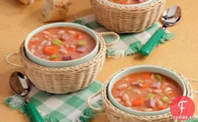 Sopa de Jamón y Frijoles