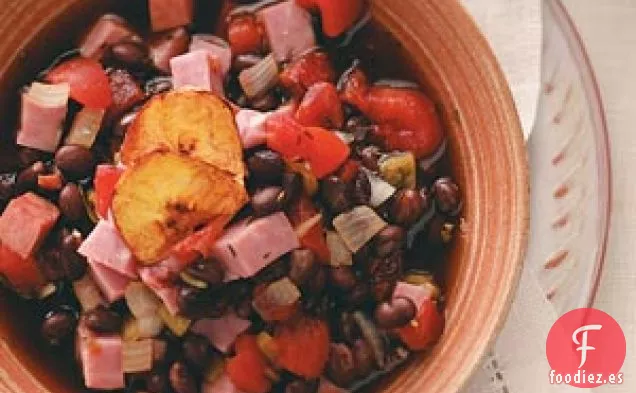 Sopa de Jamón y Frijoles Negros