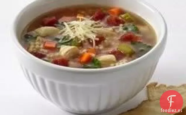 Sopa de Pollo y Pastina de Chiarello