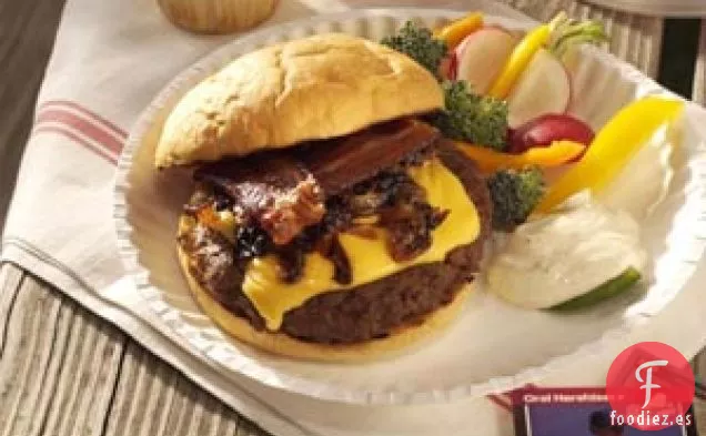 Hamburguesas de Cebolla y Tocino Caramelizadas