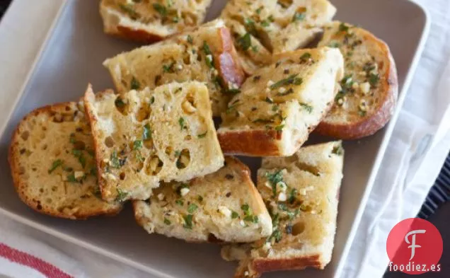 Pan de Ajo con Hierba Doble de ajo