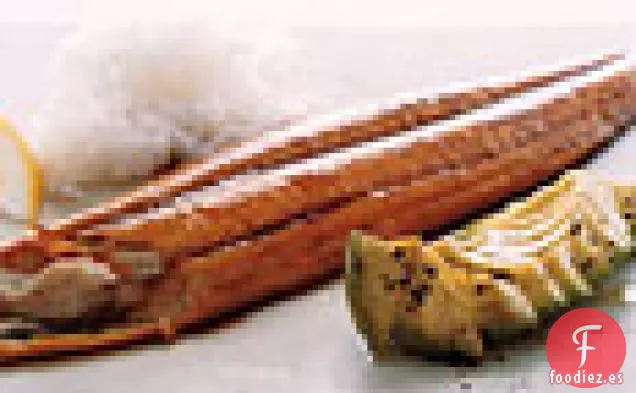 Filetes de Caballa Glaseada de Arce y Soja con Aguacate