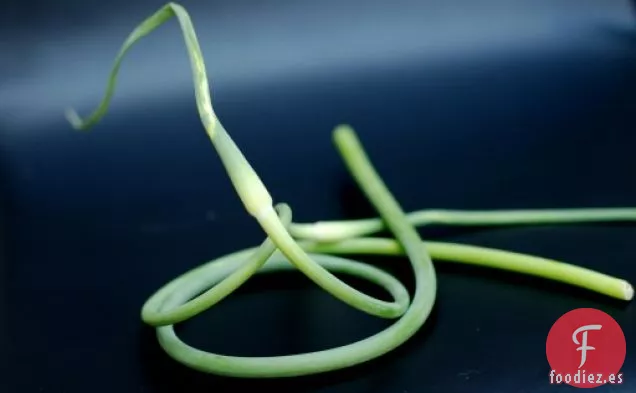 Pesto de Escapo de Ajo
