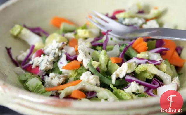 Ensalada De Verduras Picadas Con Aderezo De Limón y ajo