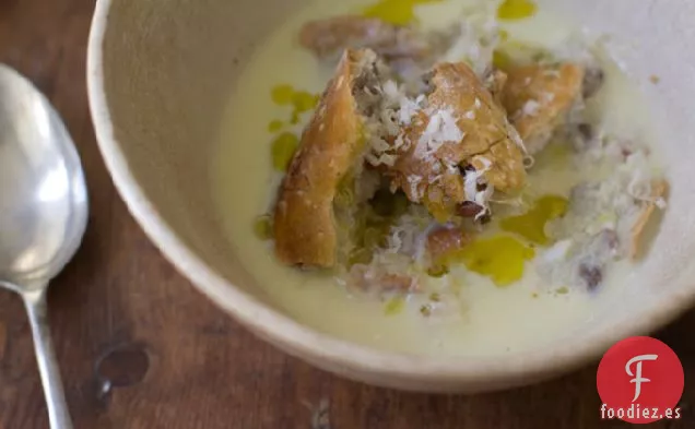 Receta de Sopa de Ajo de Richard Olney