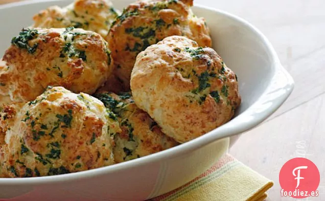 Galletas de Queso Cheddar con Ajo