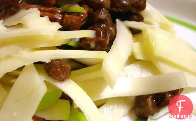 Ensalada Waldorf de Colinabo