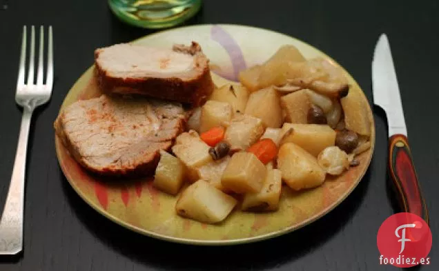 Cerdo Asado Con Colinabo