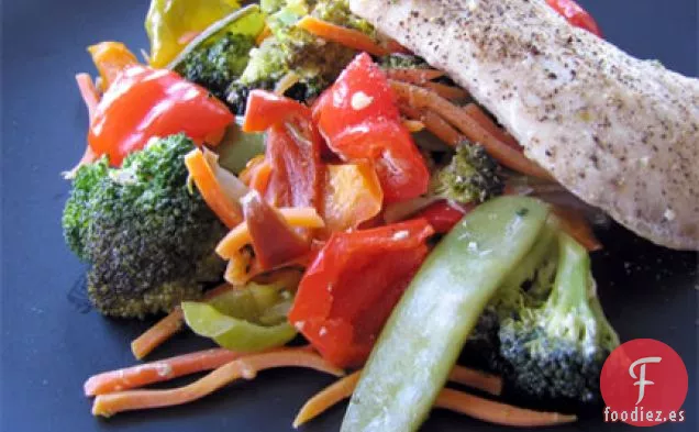 Mahi-mahi Al Vapor Con Verduras Salteadas