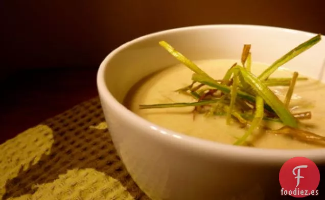 Sopa De Puerro Y Tocino A La Brasa