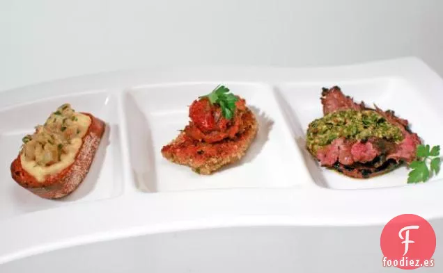 Bruschetta de Hinojo y Puerro con Fondue de Queso y Cerveza