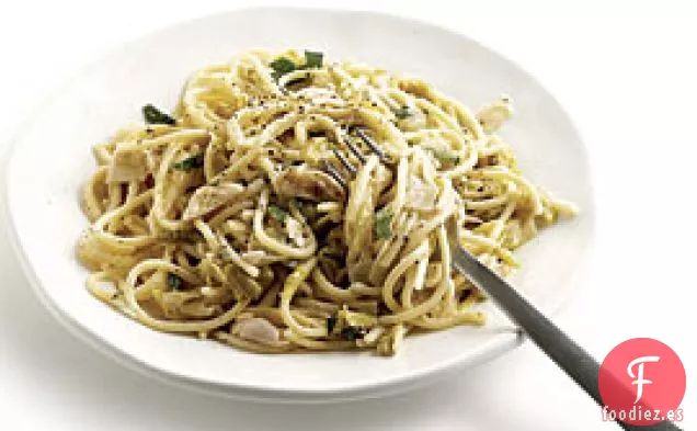 Espaguetis Con Ajo Cremoso Estofado Y Puerros