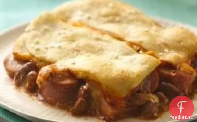 Cazuela de media luna para perros con chile y queso