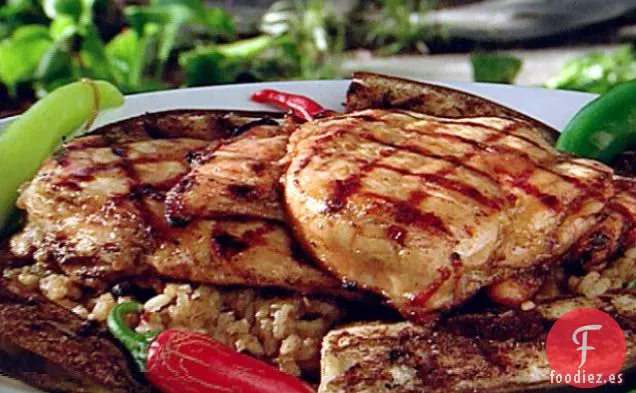 Pollo con cerveza de raíz Hoboken Eddie's