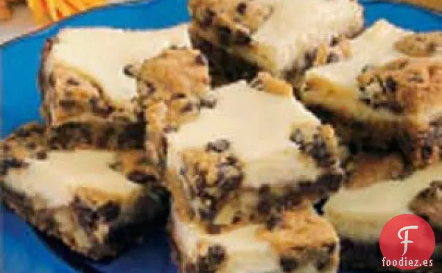 Barras de tarta de queso con chispas de chocolate