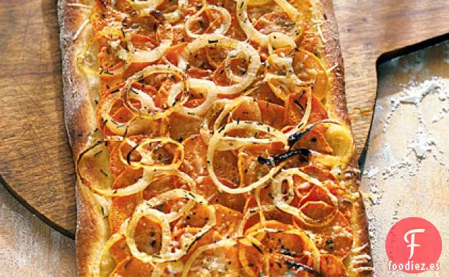 Pizza de Batata con Cebolla y Romero