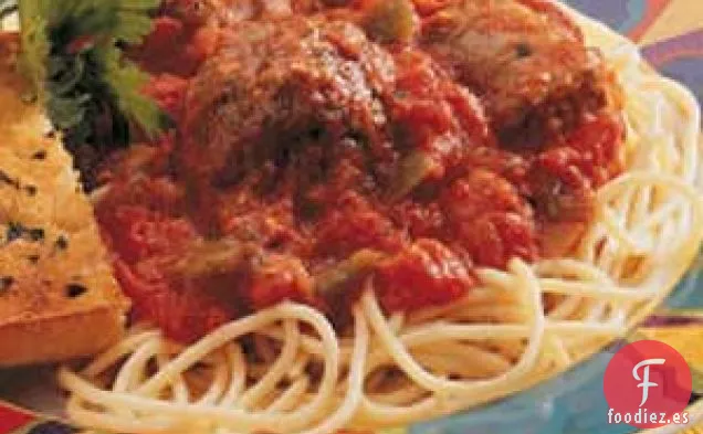 Espaguetis abundantes de mamá