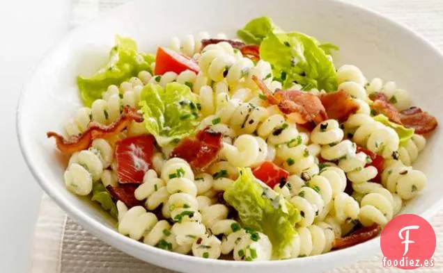 Ensalada de pasta BLT