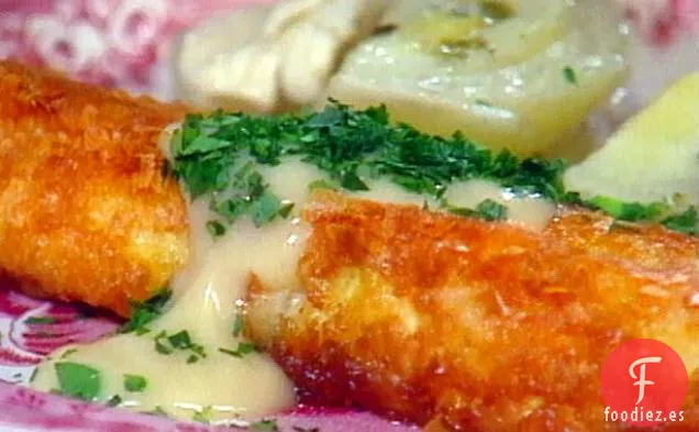 Filetes De Bacalao Con Costra De Patata Y Salsa De Mantequilla De Limón