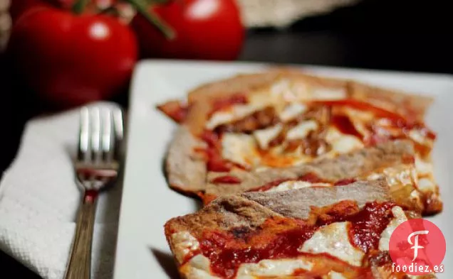Pizza De Pollo A La Barbacoa Con Cebollas Caramelizadas