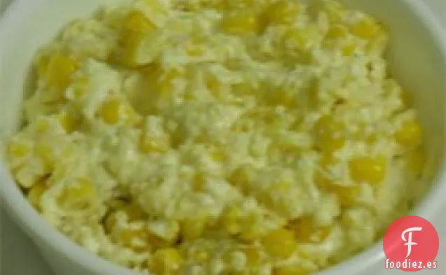 Cazuela de maíz suizo en olla de cocción lenta