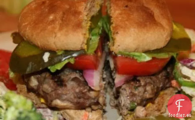 Hamburguesa De Bisonte Con Champiñones Y Cebollas