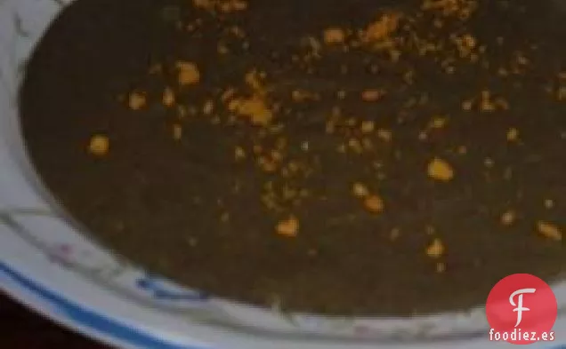 Sopa Tropical De Frijoles Negros Y Coco