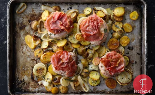 Saltimbocca De Cerdo Con Cebolla Asada Y Patatas