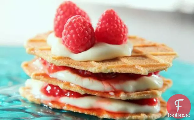 Pudín de vainilla y frambuesa Napoleón