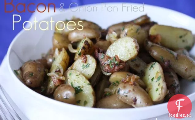 Patatas Fritas Con Tocino Y Cebolla