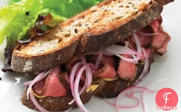 Sándwiches De Carne Y Cebolla