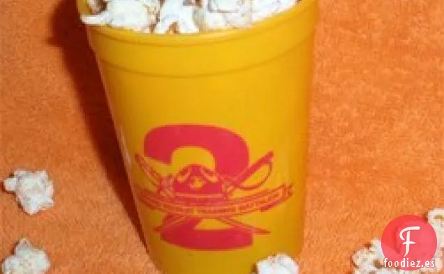 Palomitas de maíz caseras con condimento de chile