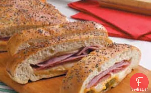 Stromboli de carne y queso